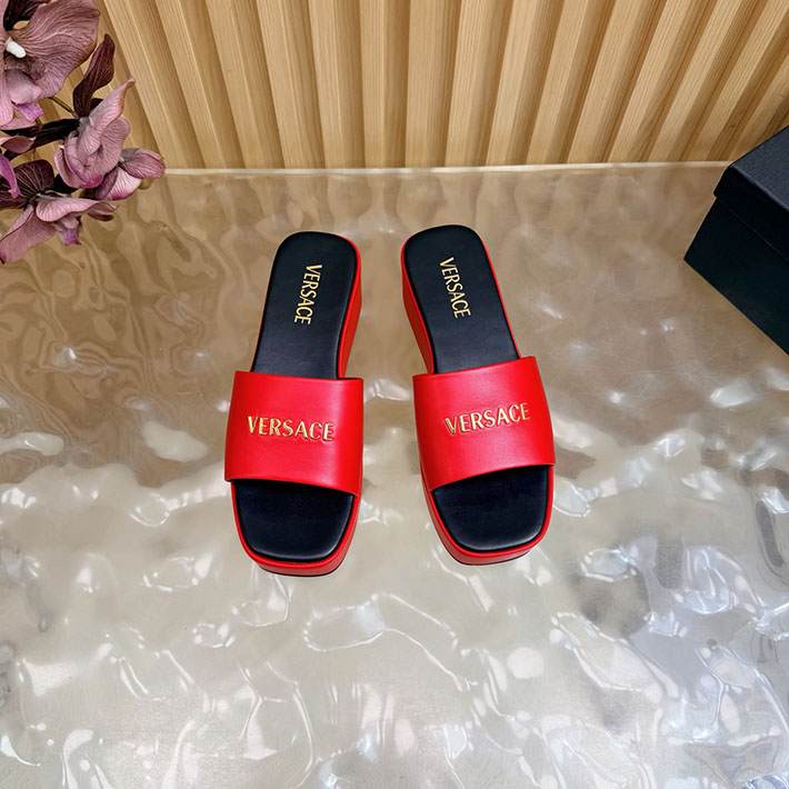 最高級ヴェルサーチェスーパーコピー VERSACE 2026年春夏 新作 Logo 60mm ミュール サンダル レッド 2631271 ヴェルサーチ 靴 定価 - 画像 (7)