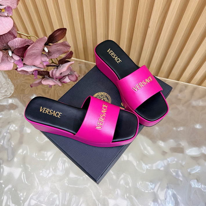 最高級ヴェルサーチェスーパーコピー VERSACE 2026年春夏 新作 Logo 60mm ミュール サンダル ローズレッド 2631272 ヴェルサーチ 靴 サンダル - 画像 (8)