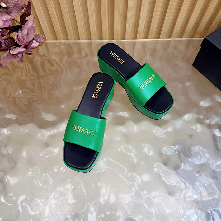 最高級ヴェルサーチェスーパーコピー VERSACE 2026年春夏 新作 Logo 60mm ミュール サンダル グリーン 2631273 ヴェルサーチ 靴 セール - 画像 (5)
