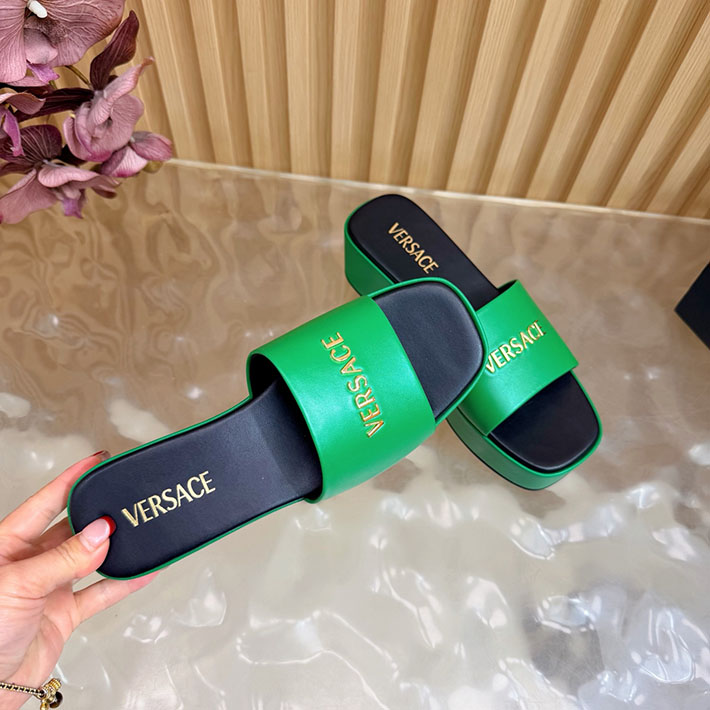 最高級ヴェルサーチェスーパーコピー VERSACE 2026年春夏 新作 Logo 60mm ミュール サンダル グリーン 2631273 ヴェルサーチ 靴 セール - 画像 (2)