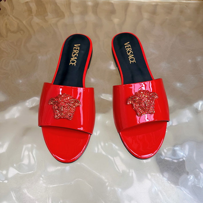 最高級ヴェルサーチェスーパーコピー VERSACE レザーサンダル 本革 2026新作 通販 レッド 2631291 ヴェルサーチ アウトレット セール - 画像 (6)