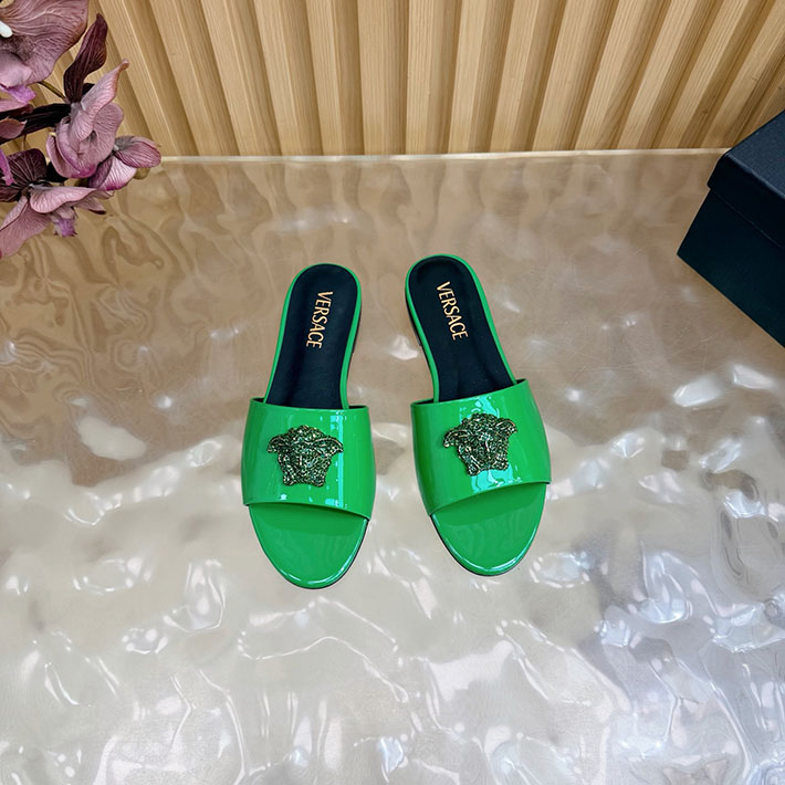 最高級ヴェルサーチェスーパーコピー VERSACE レザーサンダル 本革 2026新作 通販 グリーン 2631293 ヴェルサーチ アウトレット 店舗 - 画像 (7)