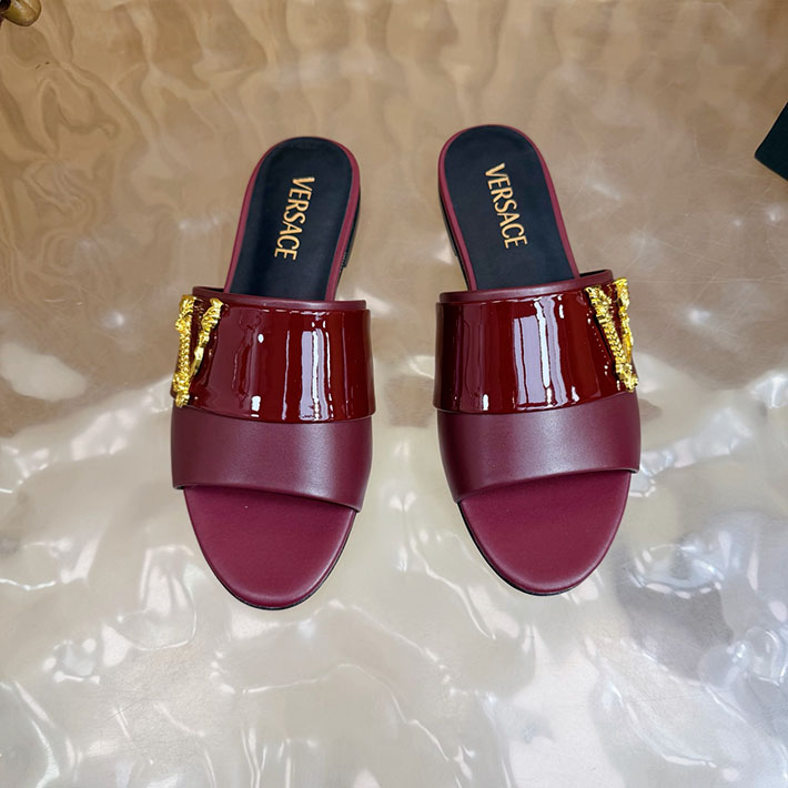 最高級ヴェルサーチェスーパーコピー VERSACE 2026年最新 特集 レディース 夏サンダル ワインレッド 2631295 ヴェルサーチ アウトレット 御殿場 - 画像 (6)