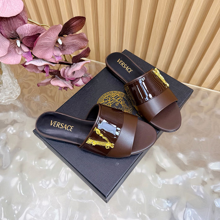最高級ヴェルサーチェスーパーコピー VERSACE 2026年最新 特集 レディース 夏サンダル 茶色 2631296 ヴェルサーチ アウトレット 木更津 - 画像 (9)