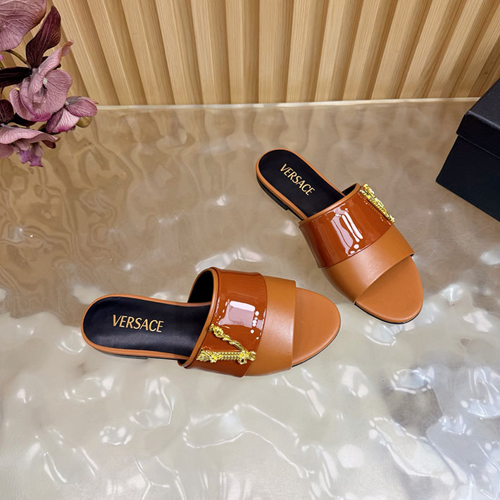 最高級ヴェルサーチェスーパーコピー VERSACE 2026年最新 特集 レディース 夏サンダル オレンジ 2631299 ヴェルサーチ 靴 サンダル - 画像 (2)
