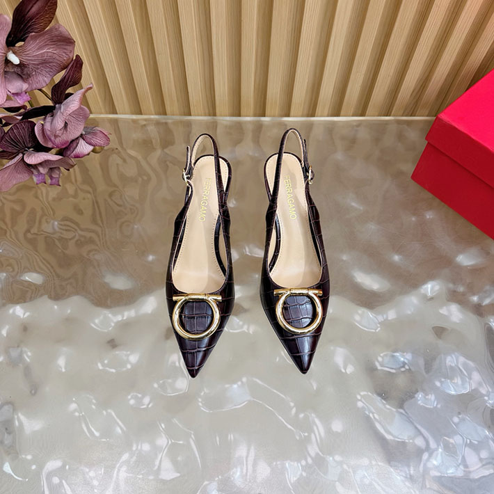 最高級フェラガモスーパーコピー FERRAGAMO 2026新作 マキシ ガンチーニ バックル パンプス 2631342 FERRAGAMO 靴 レディース - 画像 (7)