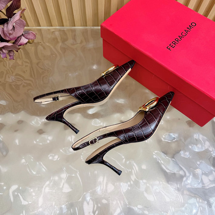 最高級フェラガモスーパーコピー FERRAGAMO 2026新作 マキシ ガンチーニ バックル パンプス 2631342 FERRAGAMO 靴 レディース - 画像 (3)