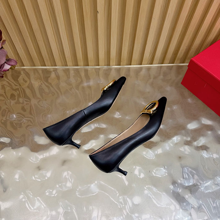 最高級フェラガモスーパーコピー FERRAGAMO 2026年春夏 新作 ガンチーニ レディース パンプス 2631350 フェラガモ 黒 パンプス - 画像 (3)