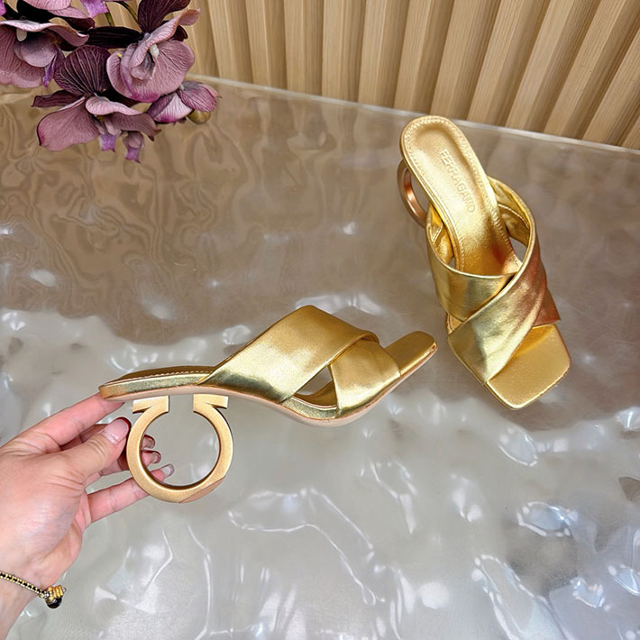 最高級フェラガモスーパーコピー FERRAGAMO 今年流行りのレディース夏サンダル 2026新作 2631355 フェラガモ サンダル レディース - 画像 (3)