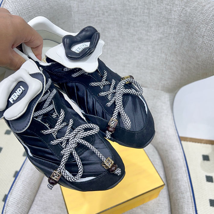 レディース 最高級フェンディスーパーコピー FENDI 2026年春夏 新作 フロー スニーカー ネイビー 2631363 フェンディ スニーカー レディース - 画像 (9)