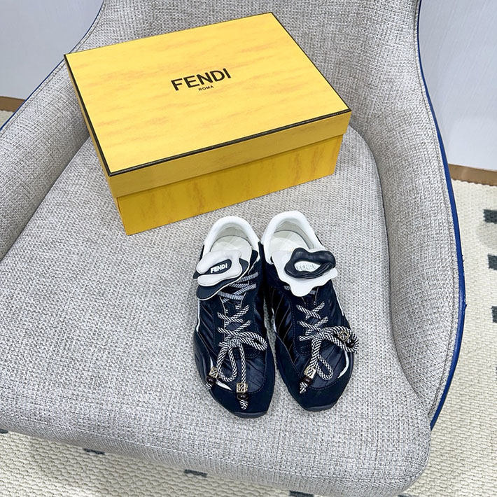 レディース 最高級フェンディスーパーコピー FENDI 2026年春夏 新作 フロー スニーカー ネイビー 2631363 フェンディ スニーカー レディース - 画像 (4)