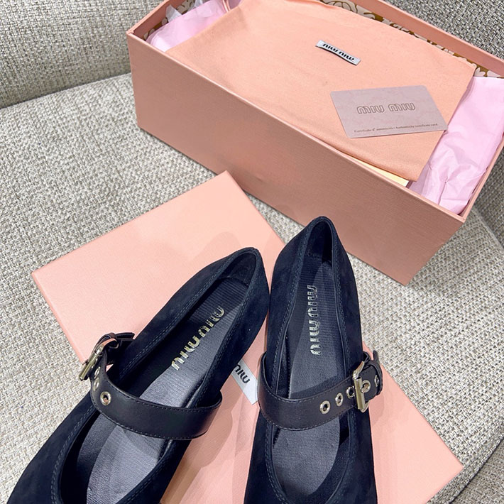 レディース ミュウミュウ MiuMiu 2026年 新作 レザー バレリーナフラットシューズ 2631374 miumiu 靴 レディース - 画像 (6)