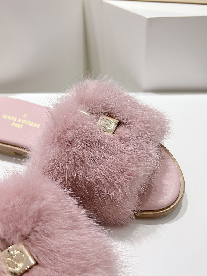ルイヴィトン ファー サンダル LV Mule Lock It ミュール・ロックイット サンダル ピンク 2631382 ルイヴィトン 靴 ピンク - 画像 (4)
