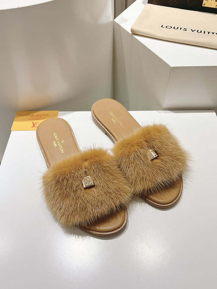 ルイヴィトン ファー サンダル LV Mule Lock It ミュール・ロックイット サンダル オレンジ 2631384 ルイヴィトン 靴 サンダル - 画像 (2)