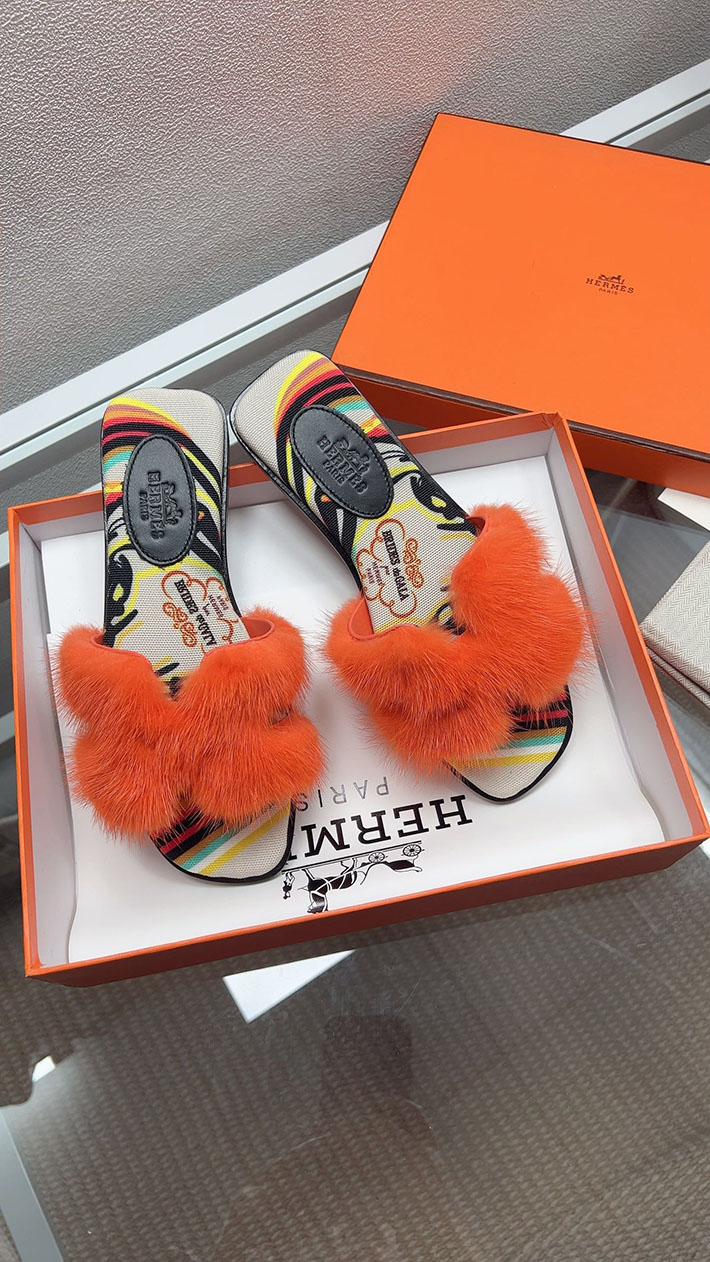 最高級エルメススーパーコピー HERMES オラン サンダル レディース 新作 ファー サンダル 2631385 エルメス サンダル レディース - 画像 (6)