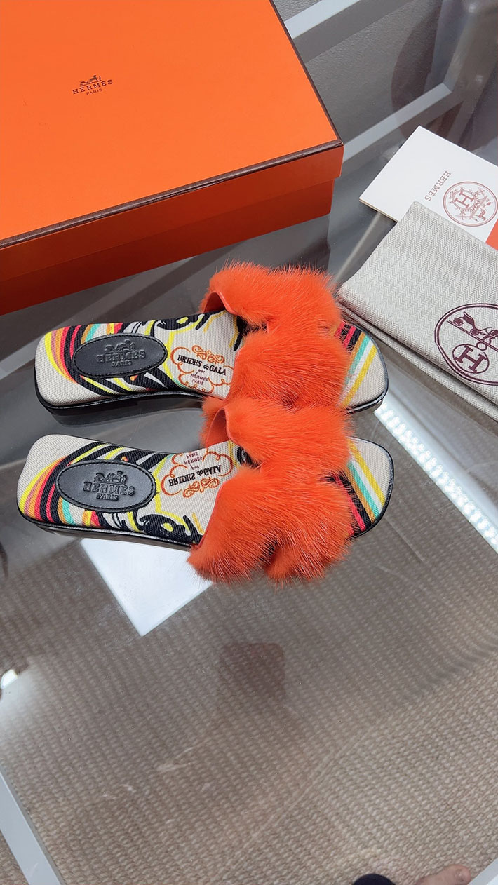 最高級エルメススーパーコピー HERMES オラン サンダル レディース 新作 ファー サンダル 2631385 エルメス サンダル レディース - 画像 (3)