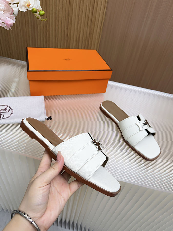 最高級エルメススーパーコピー HERMES サンダル オラン ブラン レディース 新作 7色から選べます 2631389 エルメス サンダル オラン - 画像 (8)