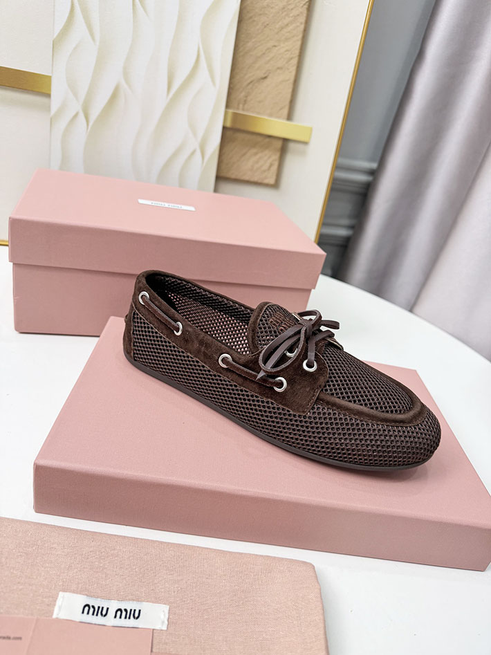 レディース ミュウミュウ MiuMiu 2026年 新作 メッシュxスエード デッキシューズ 靴 茶色 2631399 ミュウミュウ アウトレット店舗 - 画像 (7)