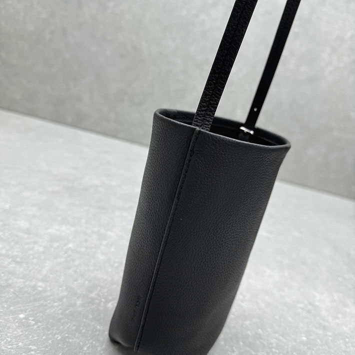 最高級ザロウスーパーコピー THE ROW N/S Park レザー製クロスボディバッグ ブラック W1863L129BAS ザロウ パークトート スモール - 画像 (6)
