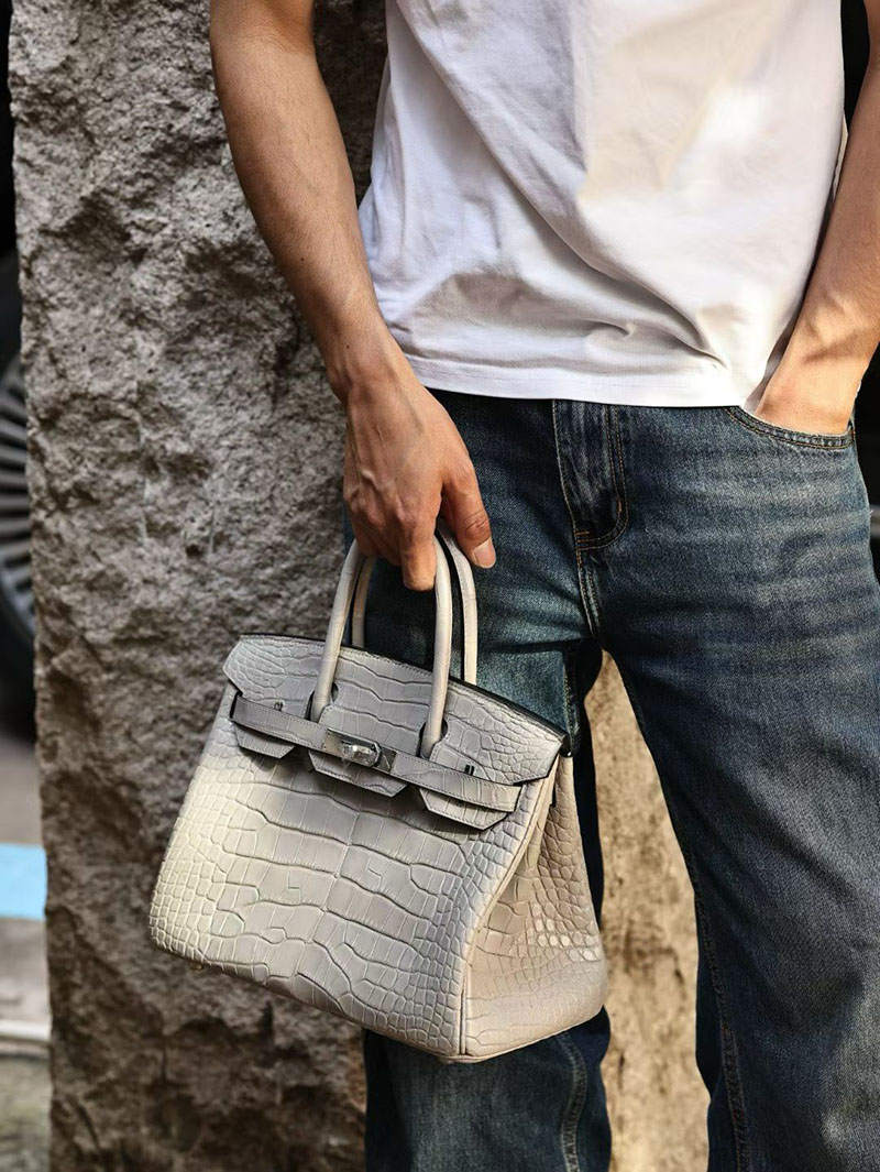 エルメス バーキン 30の通販 HERMES バーキン30 パールグレー クロコダイル シルバー金具 2631446 バーキン30 クロコ 定価 - 画像 (2)