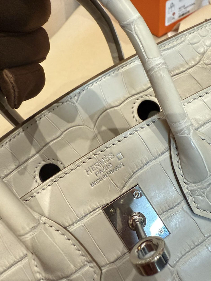 エルメス バーキン 25の通販 HERMES バーキン25 ベトン クロコダイル シルバー金具 2631450 エルメス バーキン クロコダイル 定価 - 画像 (5)