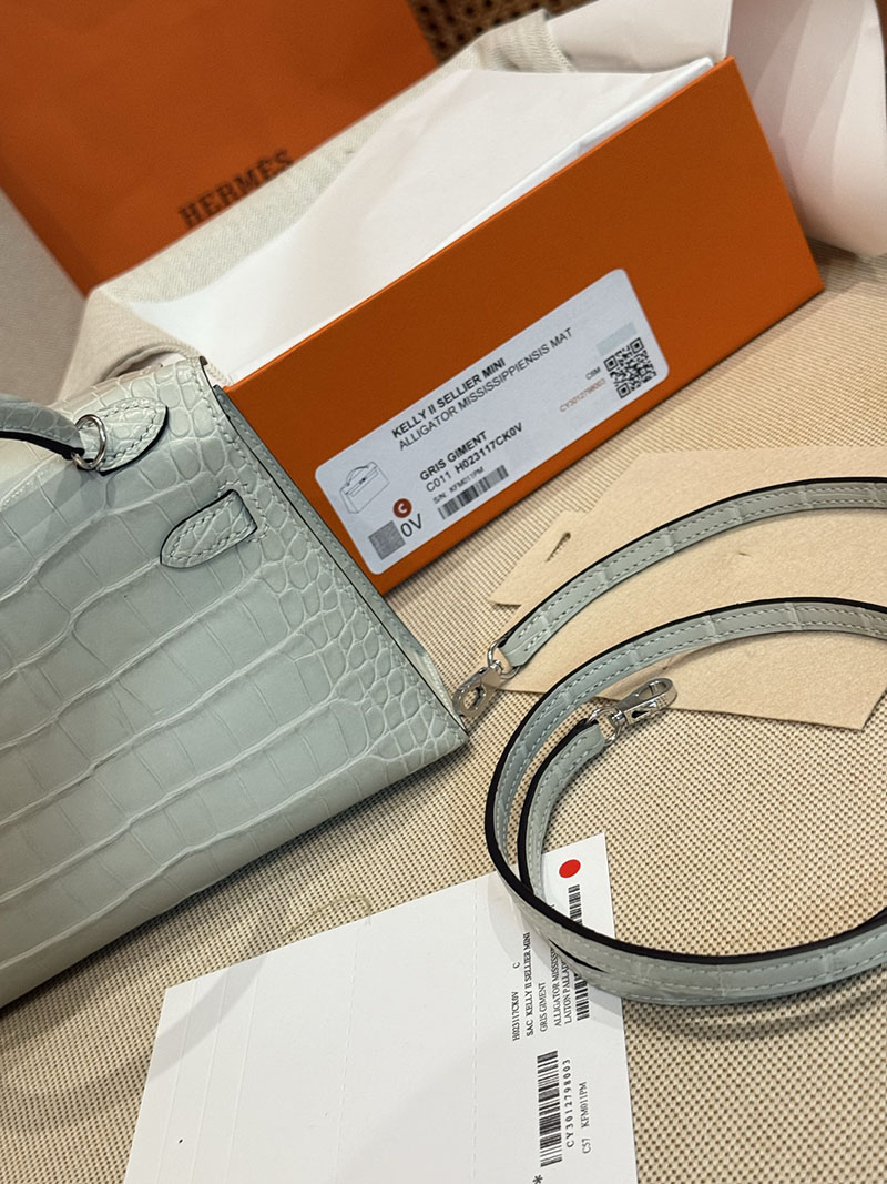 エルメス ケリー ミニの通販 HERMES ケリーミニ2 外縫い グリシマン クロコダイル シルバー金具 2631455 HERMES ケリー 定価 - 画像 (5)