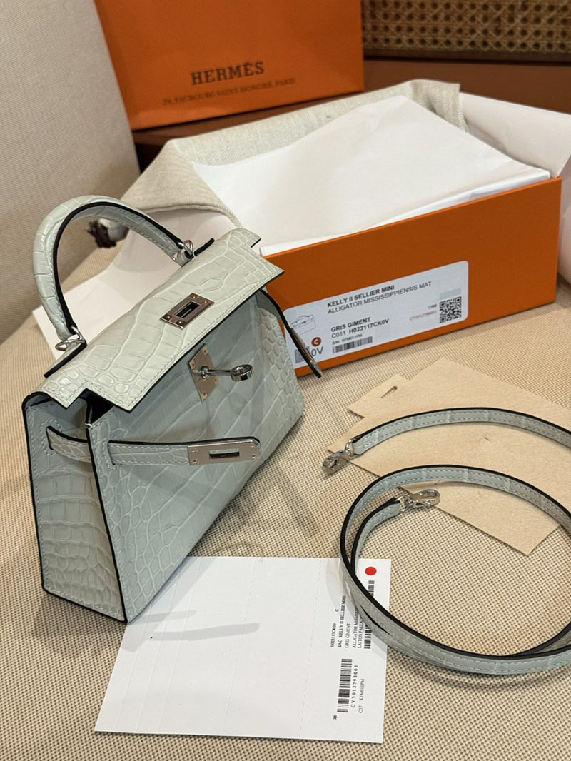 エルメス ケリー ミニの通販 HERMES ケリーミニ2 外縫い グリシマン クロコダイル シルバー金具 2631455 HERMES ケリー 定価 - 画像 (3)
