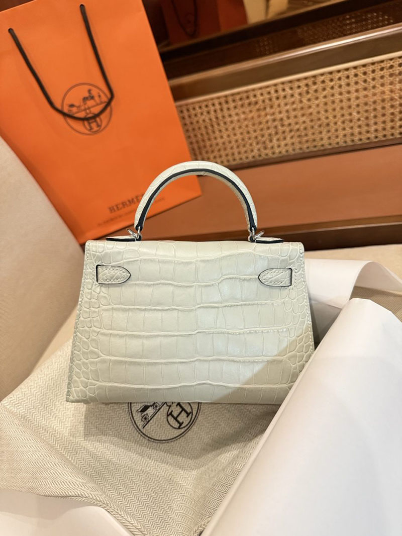 エルメス ケリー ミニの通販 HERMES ケリーミニ2 外縫い グリシマン クロコダイル シルバー金具 2631455 HERMES ケリー 定価 - 画像 (2)