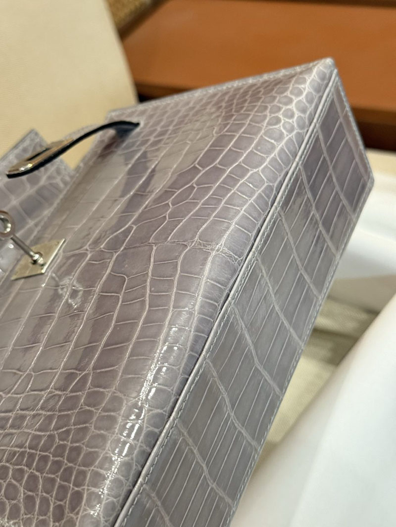 エルメス ポシェットケリーの通販 HERMES ポシェットケリー グリシマン クロコダイル シルバー金具 2631456 エルメス ミニケリー 値段 - 画像 (8)