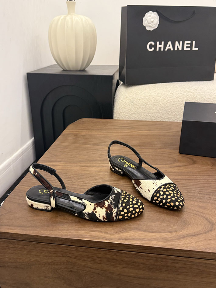 最高級シャネルスーパーコピー CHANEL 2026新作 スリングバック シューズ 4種類のデザインから選べます 2631504 シャネル シューズ レディース - 画像 (4)