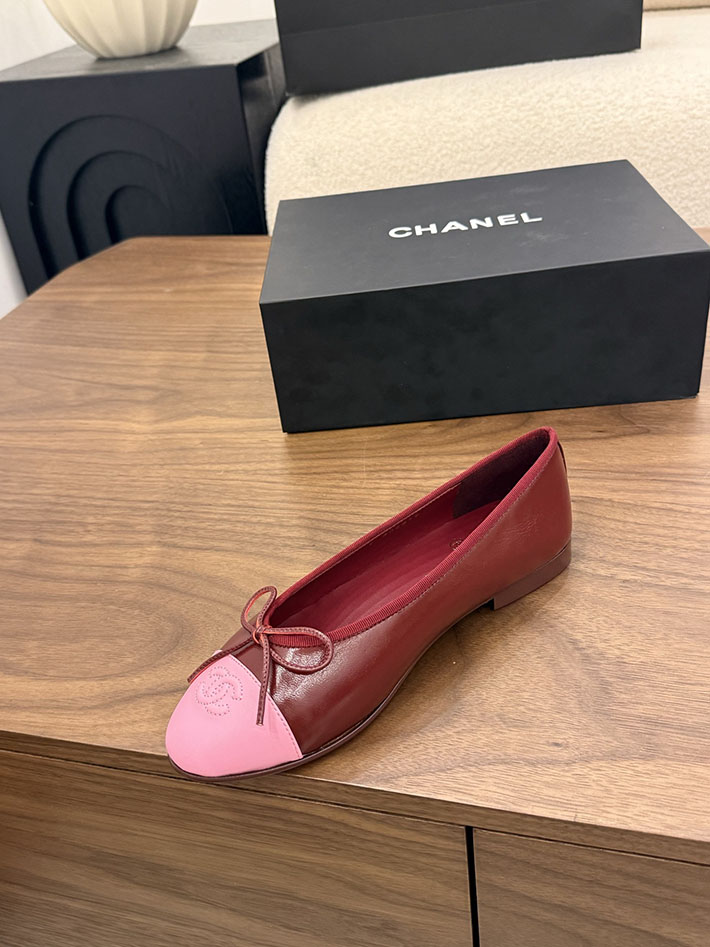 最高級シャネルスーパーコピー CHANEL 2026年春夏 新作 バレリーナ バーガンディー & ピンク G02819-X01000-U9349 シャネル バレエシューズ ピンク - 画像 (8)