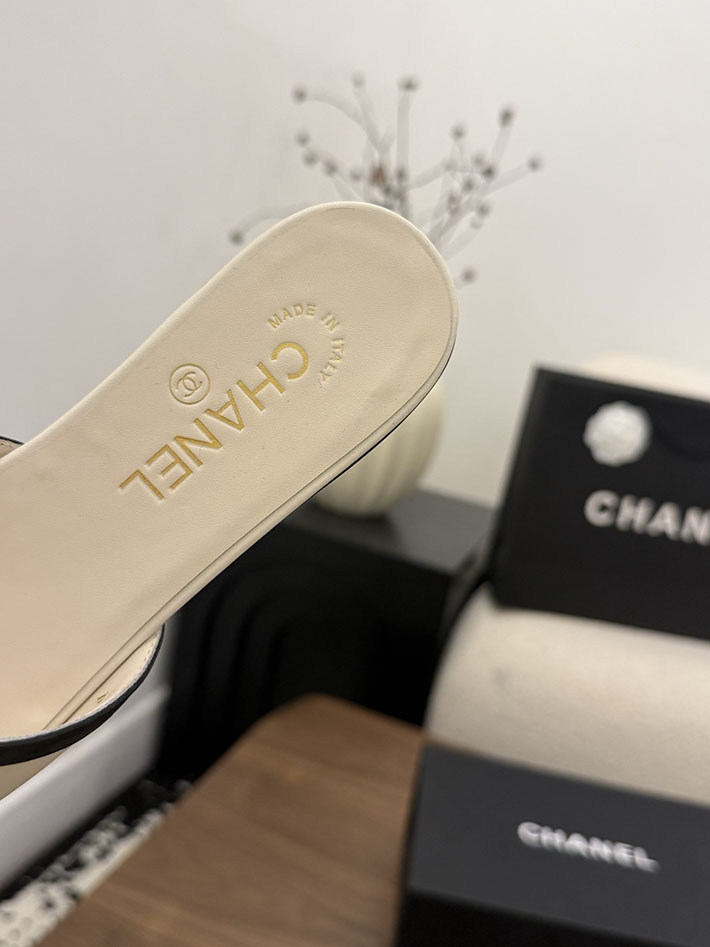 最高級シャネルスーパーコピー CHANEL 2026年春夏 サンダル ココマーク 6色から選べます 2631510 レディース シャネル サンダル - 画像 (5)