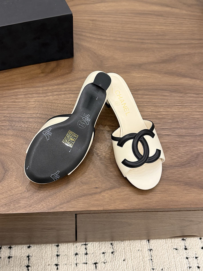 最高級シャネルスーパーコピー CHANEL サンダル ミュール ラムスキン 6色から選べます G47252-X01000-U9820 シャネル サンダル 新作 - 画像 (3)