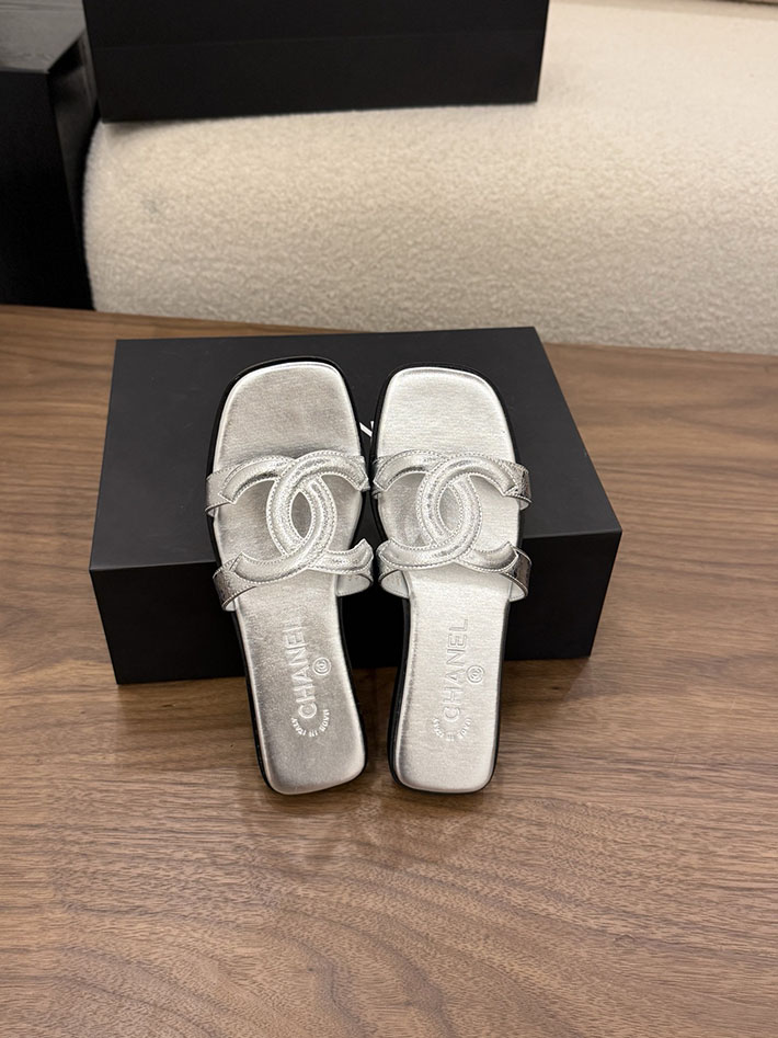 最高級シャネルスーパーコピー CHANEL サンダル ミュール カーフスキン 8色から選べます 2631514 シャネル 靴 レディース - 画像 (2)