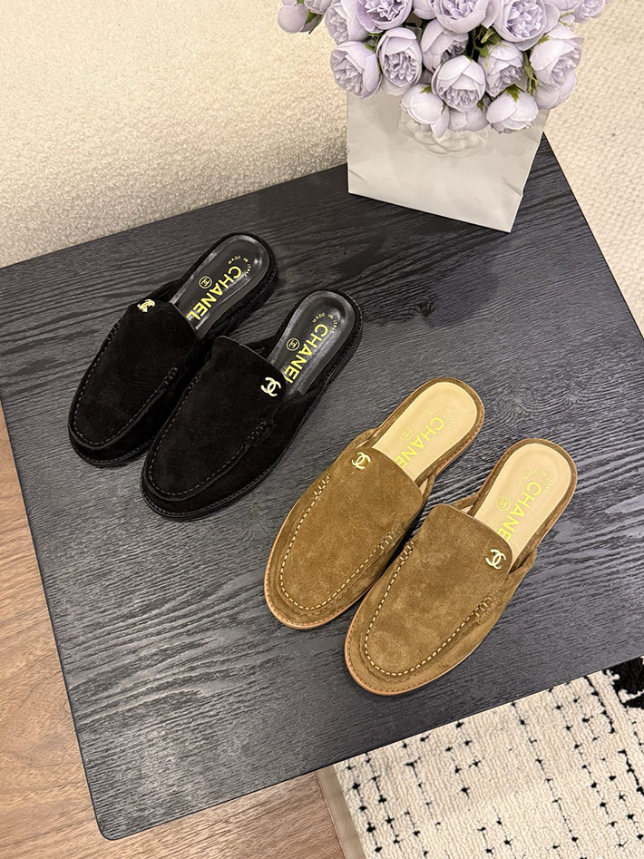 シャネル ローファー 新作
