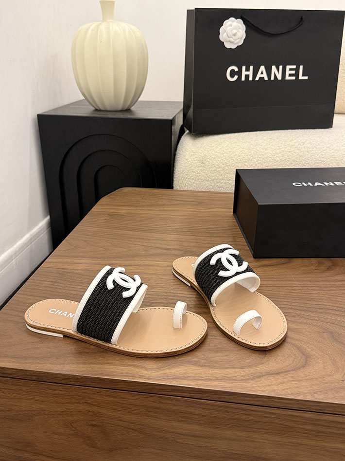 最高級シャネルスーパーコピー CHANEL ミュール サンダル 2026新作 3色から選べます 2631521 シャネル サンダル アウトレット - 画像 (4)