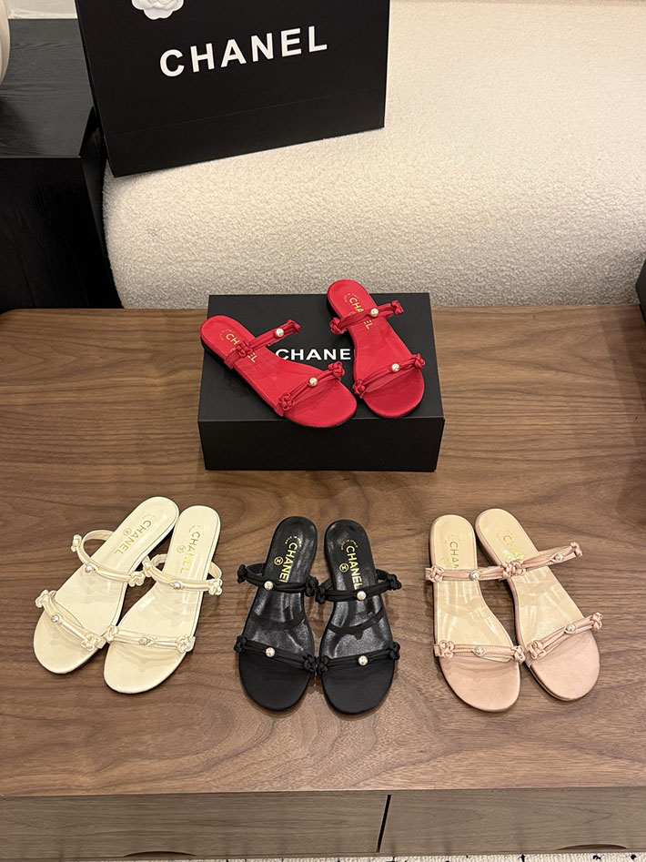 シャネル サンダル アウトレット
