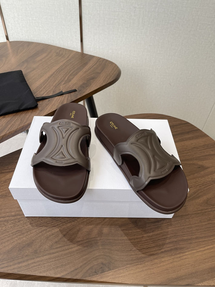 セリーヌ CELINE トリオンフ スライド カーフスキン ベジタルタンニン ダークブラウン 367325348C.19DK セリーヌ サンダル レディース - 画像 (7)