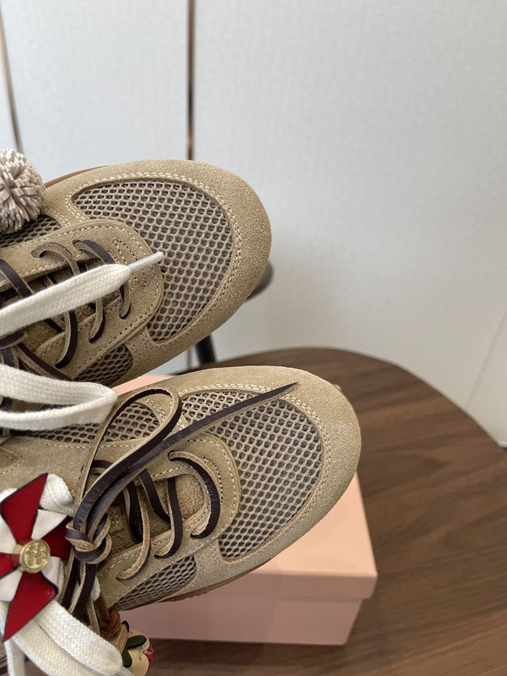 レディース ミュウミュウ MiuMiu ジムナジウムメッシュxスエードスニーカー デザートベージュ 5E589E_3KU1_F0F24 MIUMIU 靴 レディース - 画像 (6)