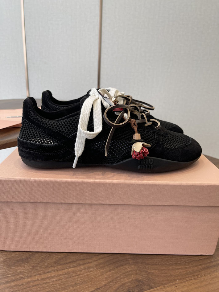 レディース ミュウミュウ MiuMiu ジムナジウムメッシュxスエードスニーカー ブラック 2630557 ミュウミュウ スニーカー アウトレット - 画像 (9)