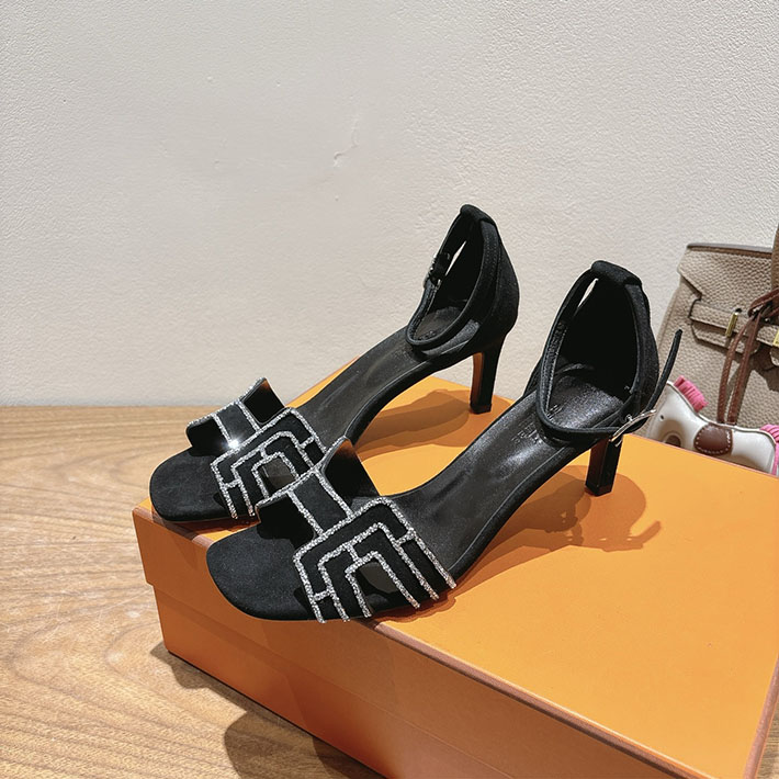 最高級エルメススーパーコピー HERMES サンダル オアジス ヒール 10.5cm 7cm 4.5cm ブラック 2631557 エルメス 靴 レディース - 画像 (5)