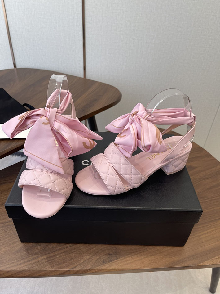 最高級シャネルスーパーコピー CHANEL 2026年春夏 新作 サンダル 靴 レディース ピンク 2630561 シャネル サンダル ピンク - 画像 (2)