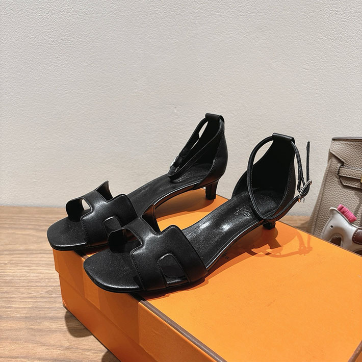 最高級エルメススーパーコピー HERMES サンダル ジョイ ヒール 10.5cm 7cm 4.5cm ブラック 2631562 エルメス サンダル ヒール - 画像 (4)