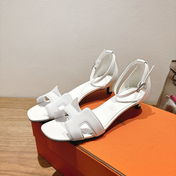 最高級エルメススーパーコピー HERMES サンダル ジョイ ヒール 10.5cm 7cm 4.5cm ホワイト 2631563 エルメス 靴 サンダル - 画像 (4)