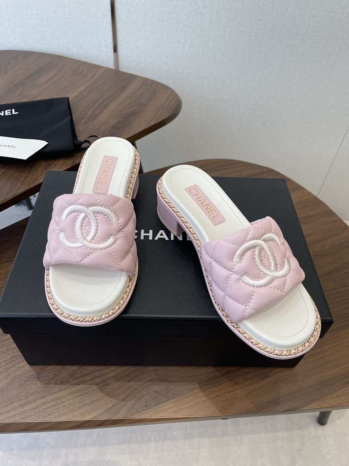 最高級シャネルスーパーコピー CHANEL 2026年春夏 新作 サンダル 刺繍ココマーク チェーン ピンク 2630566 シャネル サンダル ピンク - 画像 (8)