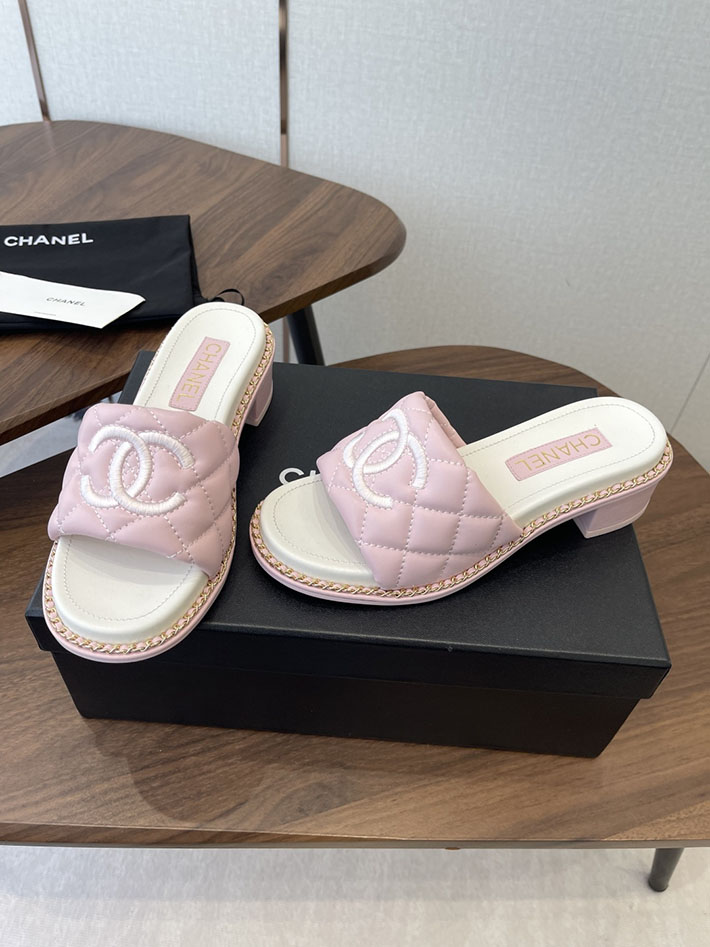 最高級シャネルスーパーコピー CHANEL 2026年春夏 新作 サンダル 刺繍ココマーク チェーン ピンク 2630566 シャネル サンダル ピンク - 画像 (7)