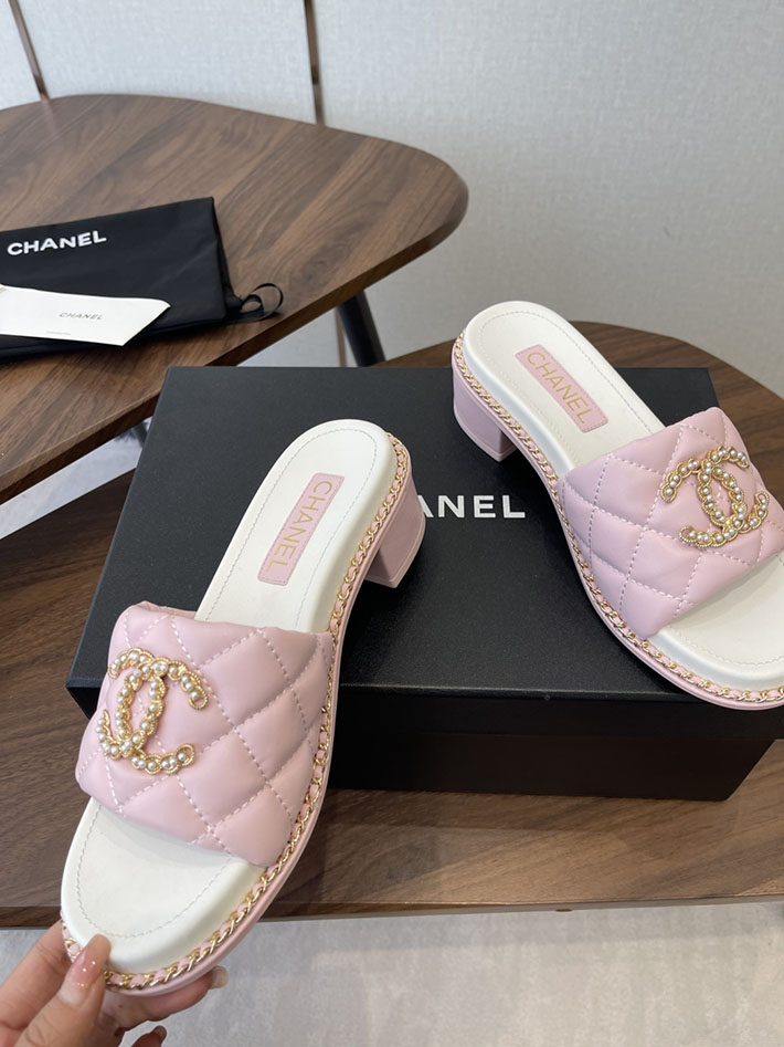 最高級シャネルスーパーコピー CHANEL 2026年春夏 新作 サンダル 刺繍ココマーク チェーン ピンク 2630569 シャネル ミュール サンダル - 画像 (6)