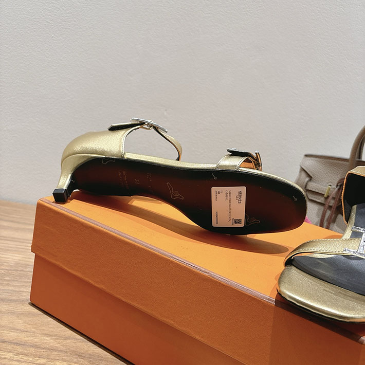 最高級エルメススーパーコピー HERMES サンダル リヴ ヒール 10.5cm 7cm 4.5cm ゴールド 2631569 HERMES サンダル 安い - 画像 (2)