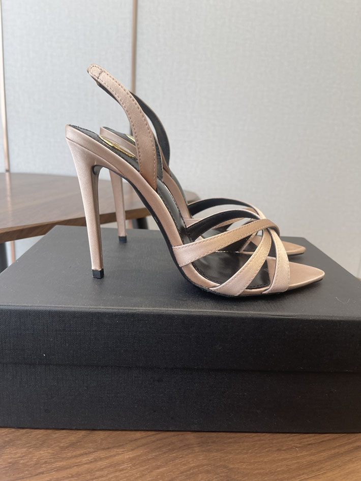 最高級サンローランスーパーコピー Saint Laurent シャンデル サンダル サテンクレープ ベージュ 2630571 サン ローラン サンダル レディース - 画像 (9)