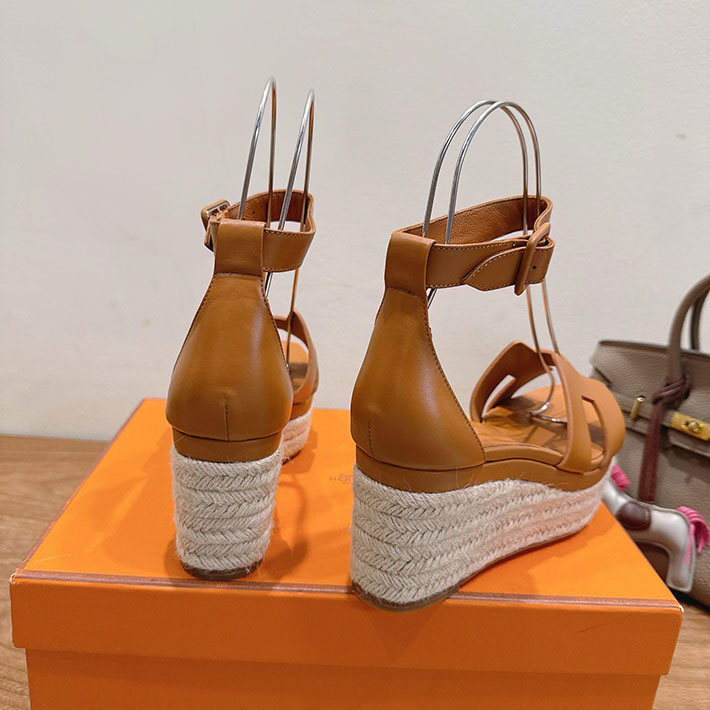 最高級エルメススーパーコピー HERMES エスパドリーユ エルダ 靴・シューズ ヒール ゴールド 2631577 HERMES 靴 サンダル - 画像 (3)